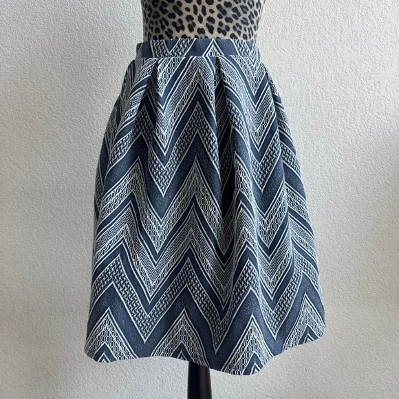 Joe B Dresses & Skirts - Joe B vintage blue and white midi skirt